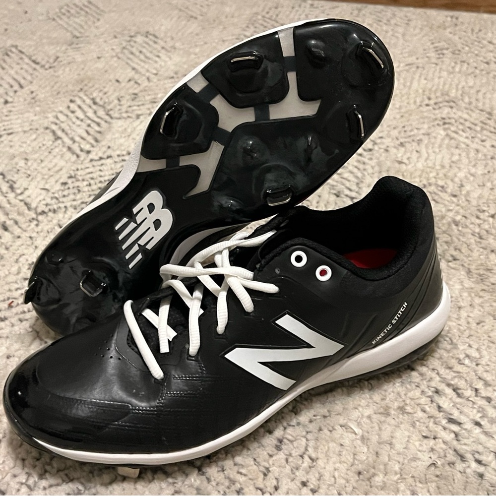 New Balance Men's 4040 V5 Baseball Cleats (size 10)